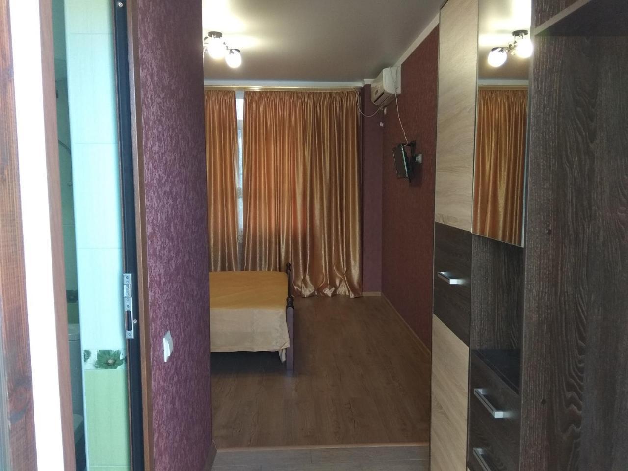 Guesthouse On Kabardinskaya 139A Gagra Exterior photo