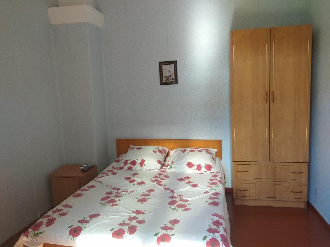 Guesthouse On Kabardinskaya 139A Gagra Exterior photo